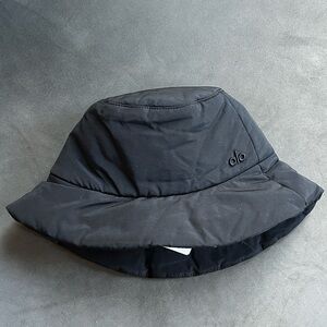 ALO Puffer Charcoal Bucket Hat - NWT